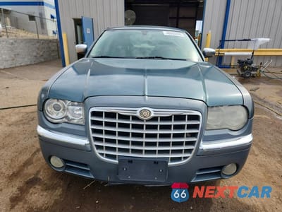 Piąte zdjęcie samochodu w środku: 2005 CHRYSLER 300C VIN:2C3AA63HX5H507551 - miniatura