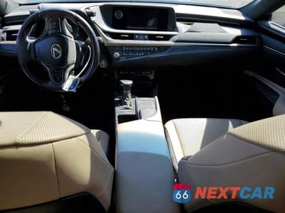 Zdjęcie 8 z 13 samochodu: 2021 LEXUS ES 250 BASE VIN:58AD11D17MU005612 - miniatura