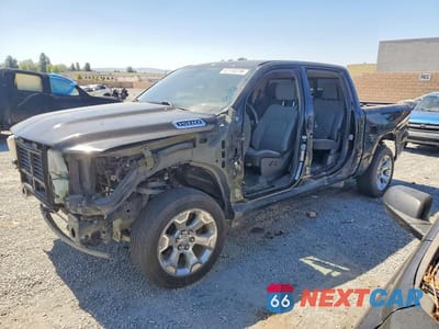 2019 RAM 1500 BIG HORN 1C6RRFFG0KN743968 - główne zdjęcie licytacji z USA - miniatura