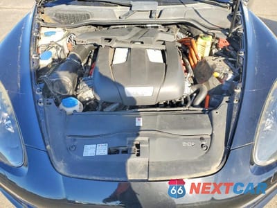 Zdjęcie 11 z 11 samochodu: 2012 PORSCHE CAYENNE S HYBRID VIN:WP1AE2A24CLA90255 - miniatura