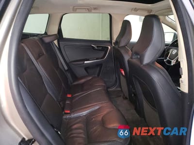 Zdjęcie 11 z 13 samochodu: 2013 VOLVO XC60 T6 VIN:YV4902DZ1D2366214 - miniatura