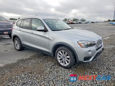 Czwarte zdjęcie samochodu z boku: 2016 BMW X3 XDRIVE28I VIN:5UXWX9C59G0D83434 - miniatura