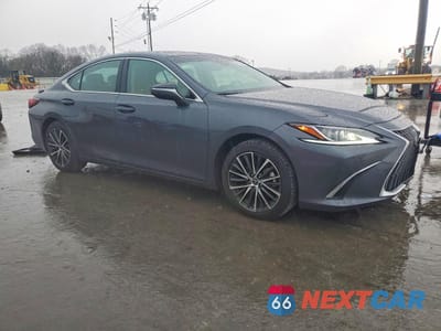 Czwarte zdjęcie samochodu z boku: 2025 LEXUS ES 300H BASE VIN:58ADA1C15SU067959 - miniatura