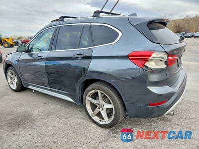 Drugie zdjęcie samochodu z przodu: 2017 BMW X1 XDRIVE28I VIN:WBXHT3C38H5F69085 - miniatura