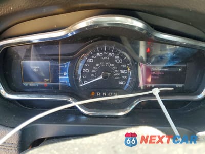 Zdjęcie 9 z 12 samochodu: 2014 LINCOLN TOWNHOUSE MKT VIN:2LMHJ5AT7EBL51421 - miniatura