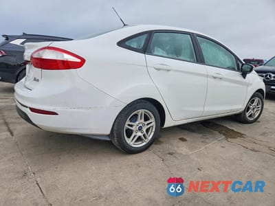 Trzecie zdjęcie samochodu z tyłu: 2019 FORD FIESTA SE VIN:3FADP4BJ5KM147527 - miniatura
