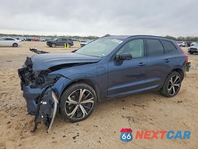 2025 VOLVO XC60 ULTRA YV4H60RM7S1164928 - główne zdjęcie licytacji z USA - miniatura