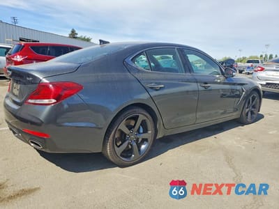 Trzecie zdjęcie samochodu z tyłu: 2020 GENESIS G70 3.3T VIN:KMTG34LE7LU049103 - miniatura