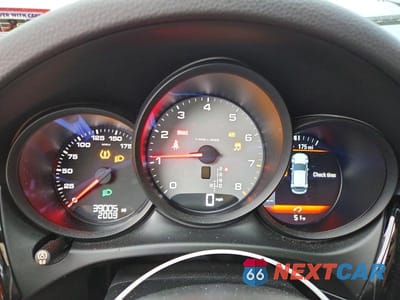 Zdjęcie 9 z 14 samochodu: 2019 PORSCHE MACAN S VIN:WP1AB2A59KLB32579 - miniatura