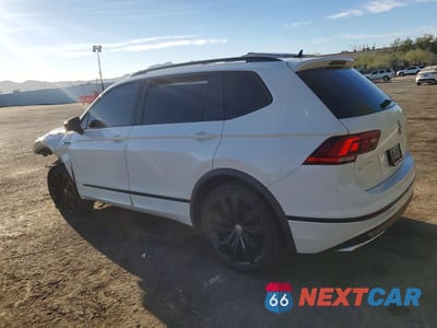 Drugie zdjęcie samochodu z przodu: 2021 VOLKSWAGEN TIGUAN SE VIN:3VV3B7AX7MM052497 - miniatura