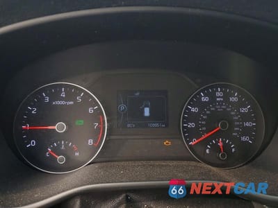 Zdjęcie 9 z 12 samochodu: 2017 KIA SPORTAGE LX VIN:KNDPMCAC9H7042098 - miniatura