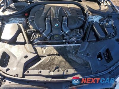 Zdjęcie 11 z 11 samochodu: 2018 BMW M550XI VIN:WBAJB9C50JB049681 - miniatura