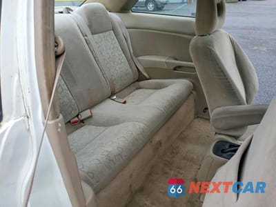 Zdjęcie 10 z 12 samochodu: 2001 HONDA CIVIC VIN:1HGEM22901L091614 - miniatura