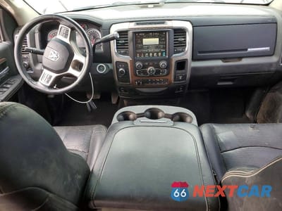 Zdjęcie 8 z 13 samochodu: 2014 RAM 2500 LARAMIE VIN:3C6UR5NL8EG295673 - miniatura
