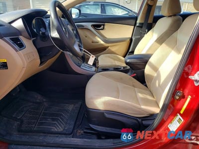 Zdjęcie 7 z 11 samochodu: 2012 HYUNDAI ELANTRA GLS VIN:KMHDH4AE9CU250244 - miniatura