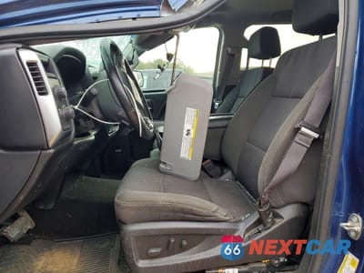 Zdjęcie 7 z 12 samochodu: 2016 CHEVROLET SILVERADO K1500 LT VIN:3GCUKREC7GG363534 - miniatura