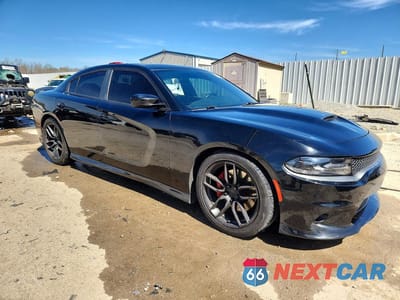 Czwarte zdjęcie samochodu z boku: 2017 DODGE CHARGER R VIN:2C3CDXGJ8HH581588 - miniatura