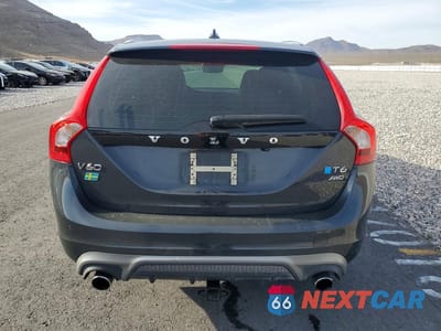 Zdjęcie 6 z 12 samochodu: 2015 VOLVO V60 R DESIGN VIN:YV1902SS7F1264038 - miniatura