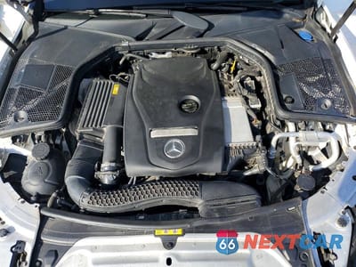 Zdjęcie 11 z 12 samochodu: 2018 MERCEDES-BENZ C 300 4MATIC VIN:55SWF4KB5JU257039 - miniatura