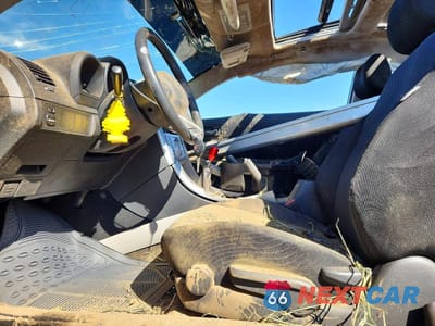 Zdjęcie 7 z 11 samochodu: 2008 SCION TC BASE VIN:JTKDE167880224960 - miniatura