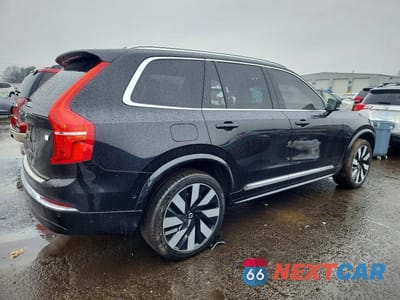 Trzecie zdjęcie samochodu z tyłu: 2024 VOLVO XC90 PLUS VIN:YV4H60CE9R1179362 - miniatura
