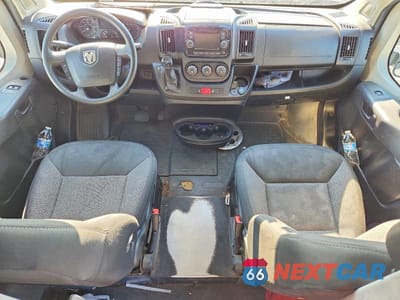 Zdjęcie 8 z 13 samochodu: 2020 RAM PROMASTER 3500 DELIVERY VAN VIN:3C6URVJGXLE133948 - miniatura