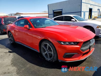 Czwarte zdjęcie samochodu z boku: 2024 FORD MUSTANG VIN:1FA6P8TH4R5120928 - miniatura
