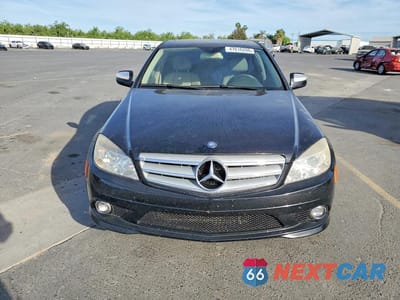 Piąte zdjęcie samochodu w środku: 2009 MERCEDES-BENZ C 300 VIN:WDDGF54X69R057710 - miniatura
