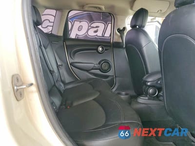 Zdjęcie 10 z 11 samochodu: 2017 MINI COOPER VIN:WMWXU1C51H2D58031 - miniatura