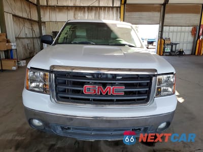 Piąte zdjęcie samochodu w środku: 2007 GMC NEW SIERRA K1500 VIN:2GTEK13YX71528537 - miniatura