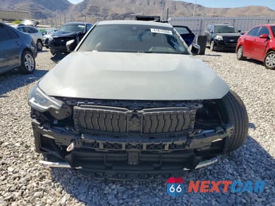 Piąte zdjęcie samochodu w środku: 2022 BMW M240XI VIN:3MW53CM03N8C77230 - miniatura