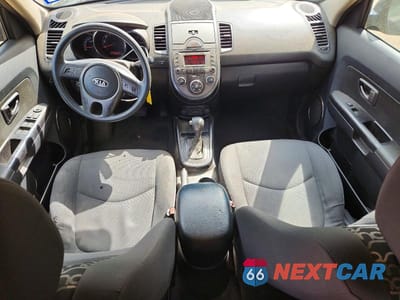 Zdjęcie 8 z 12 samochodu: 2011 KIA SOUL + VIN:KNDJT2A22B7312208 - miniatura