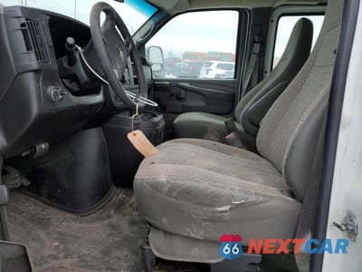 Zdjęcie 7 z 13 samochodu: 2012 CHEV EXPRESS G1500 VIN:1GCWGGBA6C1148625 - miniatura