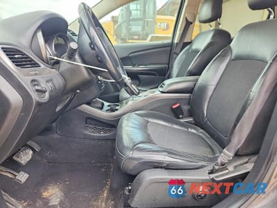 Zdjęcie 7 z 13 samochodu: 2016 DODGE JOURNEY VIN:3C4PDCGB3GT131884 - miniatura