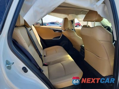 Zdjęcie 11 z 14 samochodu: 2019 TOYOTA RAV4 HYBRID LIMITED VIN:JTMDWRFV8KD519607 - miniatura