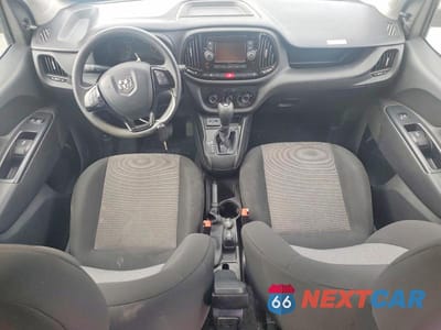 Zdjęcie 8 z 12 samochodu: 2019 RAM PROMASTER CITY VIN:ZFBHRFAB6K6N84208 - miniatura