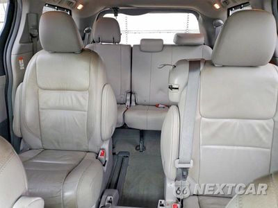 Zdjęcie 10 z 13 samochodu: 2016 TOYOTA SIENNA XLE 8-PASSENGER VIN:5TDYK3DC3GS701383 - miniatura