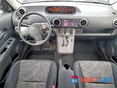 Zdjęcie 8 z 13 samochodu: 2015 SCION XB BASE VIN:JTLZE4FE4FJ066710 - miniatura