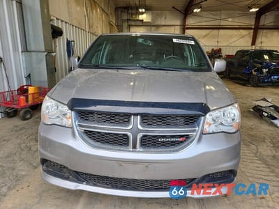 Piąte zdjęcie samochodu w środku: 2016 DODGE GRAND CARAVAN SE VIN:2C4RDGBGXGR220499 - miniatura