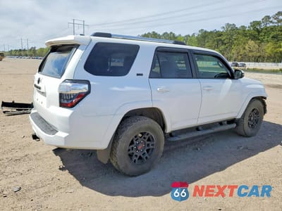 Trzecie zdjęcie samochodu z tyłu: 2023 TOYOTA 4RUNNER SR5 PREMIUM VIN:JTEFU5JR6P5281710 - miniatura