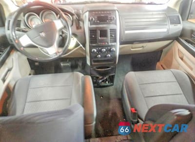 Zdjęcie 8 z 12 samochodu: 2010 DODGE GRAND CARAVAN HERO VIN:2D4RN3D15AR342910 - miniatura