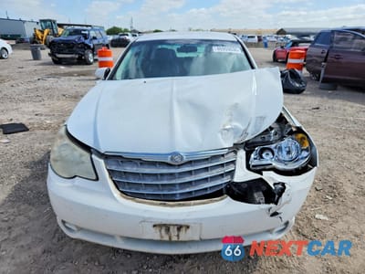 Piąte zdjęcie samochodu w środku: 2010 CHRYSLER SEBRING LIMITED VIN:1C3CC5FB6AN141190 - miniatura