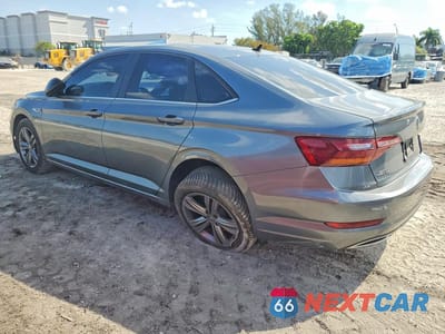 Drugie zdjęcie samochodu z przodu: 2019 VOLKSWAGEN JETTA S VIN:3VWC57BU3KM084433 - miniatura