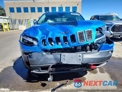 Piąte zdjęcie samochodu w środku: 2021 JEEP CHEROKEE TRAILHAWK VIN:1C4PJMBX9MD171910 - miniatura
