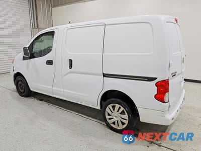 Drugie zdjęcie samochodu z przodu: 2015 NISSAN NV200 SV VIN:3N6CM0KNXFK715456 - miniatura