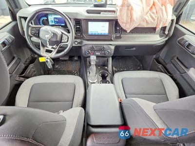 Zdjęcie 8 z 13 samochodu: 2021 FORD BRONCO BASE VIN:1FMEE5BP6MLA67264 - miniatura