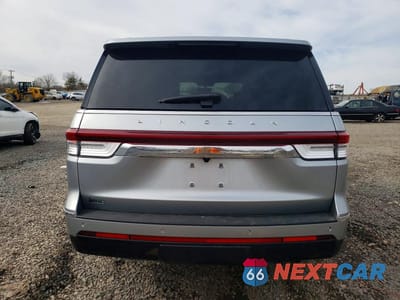 Zdjęcie 6 z 13 samochodu: 2023 LINCOLN NAVIGATOR RESERVE VIN:5LMJJ2LG4PEL05982 - miniatura