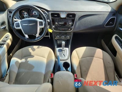 Zdjęcie 8 z 13 samochodu: 2012 CHRYSLER 200 TOURING VIN:1C3CCBBB2CN154901 - miniatura