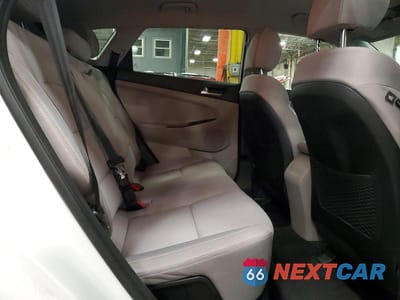 Zdjęcie 11 z 13 samochodu: 2021 HYUNDAI TUCSON VALUE VIN:KM8J3CA48MU375093 - miniatura