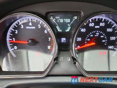 Zdjęcie 9 z 12 samochodu: 2018 NISSAN VERSA SV VIN:3N1CN7AP3JL845483 - miniatura